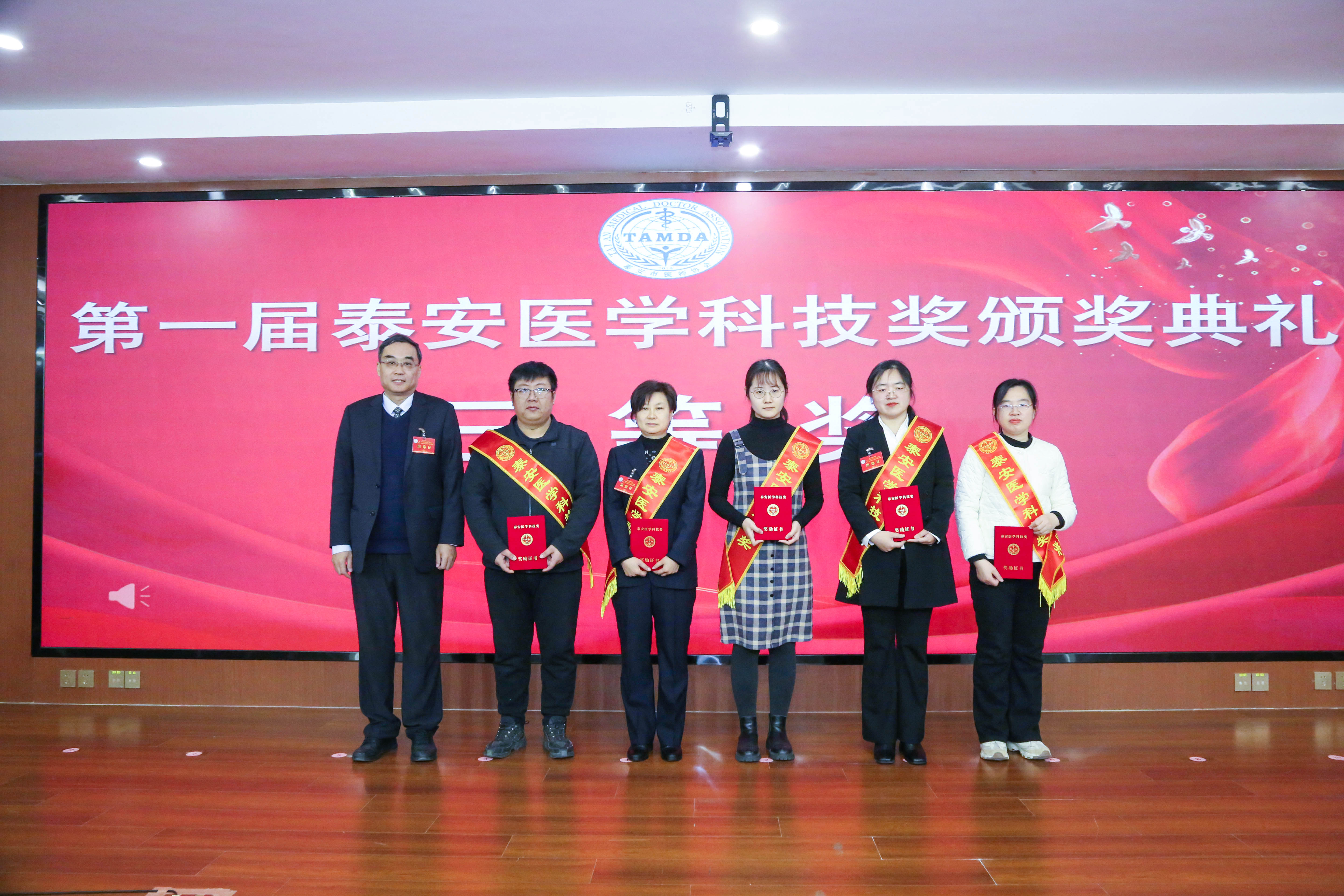 AZ1C9483.jpg